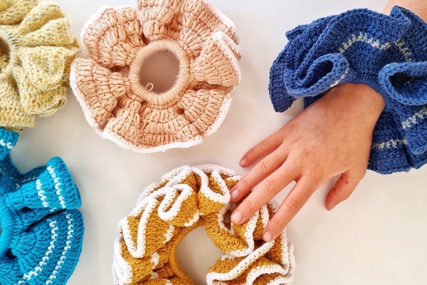 WORKSHOP Scrunchies (TÉNICA A CROCHET) [21502]